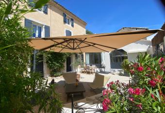 Casa Cycas has Balcony rooms