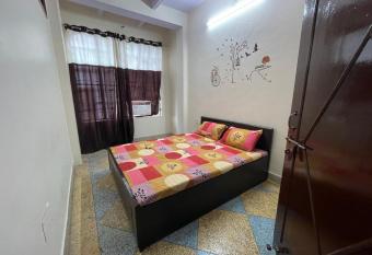 Rukmani Home Stay has Balcony rooms