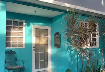 Beach Front Apartments Seven Seas has Balcony rooms