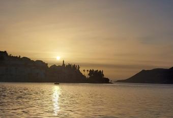 Apartment Fortuna allows 18 year olds to book a room