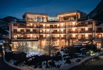 POST Family Resort has Balcony rooms