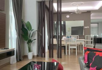 Rumah Sarah Melaka allows 18 year olds to book a room