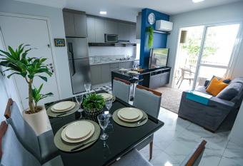 Ap   31 - 3 quartos climatizados perfeito para suas f  rias has Balcony rooms