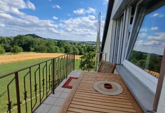Ferienwohnung mit Weitblick in Nordhessen has Balcony rooms