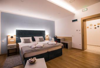 Kle  ka vila B&B rooms has Balcony rooms