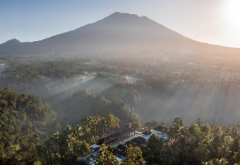 Tapa Agung View has Balcony rooms