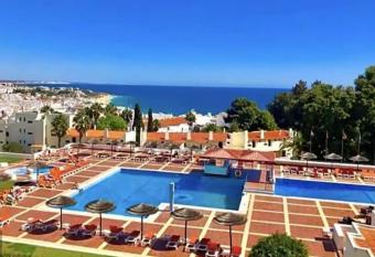 Simp  tico apartamento com piscina em Albufeira has Balcony rooms