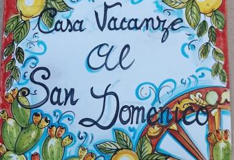 Casa vacanze Al San Domenico has Balcony rooms