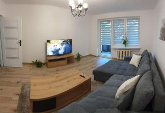 Comfort Apartament allows 18 year olds to book a room