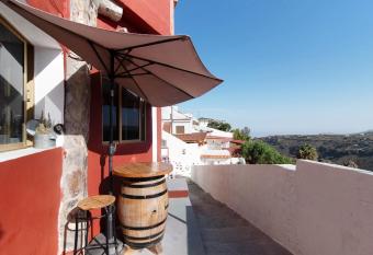 Casa Pepa has Balcony rooms