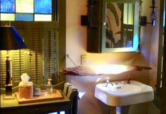 Shadetree allows 18 year olds to book a room