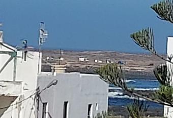 El Marinero, piso 2 y piso 3 has Balcony rooms