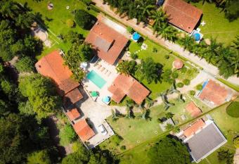 Villa Vinhedos has Balcony rooms