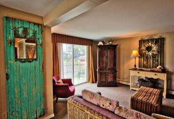 Sandy Cove Inn allows 18 year olds to book a room