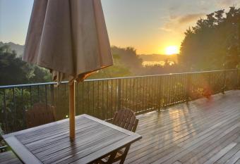 Wildferns Lodge and Sailors Studio Opua allows 18 year olds to book a room
