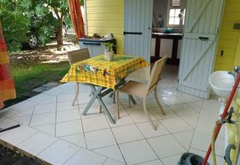 Ti Cab   allows 18 year olds to book a room