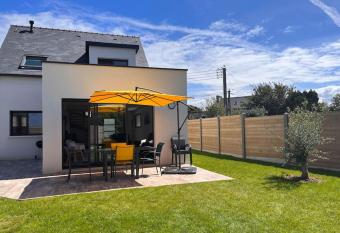 Maison de vacances    200 m de l Aber Beno  t has Balcony rooms