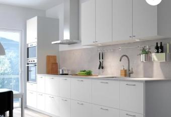 Tenta Hood has rooms with a private hot tub