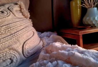 REDBANK156 CAMPGROUND allows 18 year olds to book a room