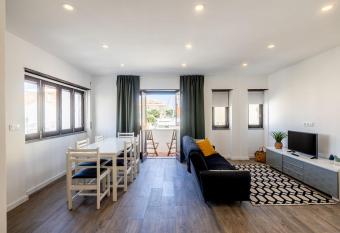 Holy Escape has Balcony rooms