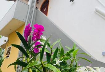 Villa Shwetha Guest House has Balcony rooms