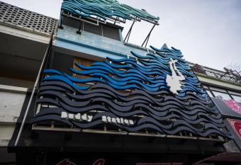 Buddy Station has Balcony rooms