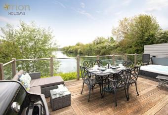 Spring Lake 77, The Ferns - P has rooms with a private hot tub