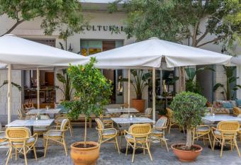 Hoposa Cultural Boutique has Balcony rooms