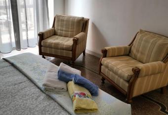 Casa Rosy allows 18 year olds to book a room