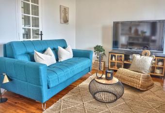 Maison cosy proche de la mer has Balcony rooms