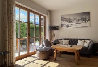 Ferienwohnung Max 3 has Balcony rooms