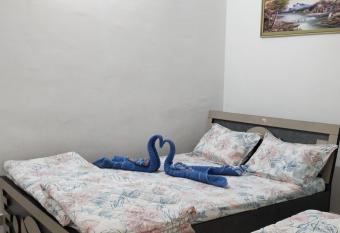 JAI SWAMINARAYAN HOMESTAY has Balcony rooms