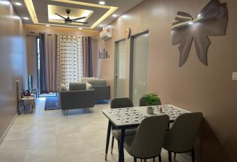 Peace Homestay @ Kingfisher has Balcony rooms