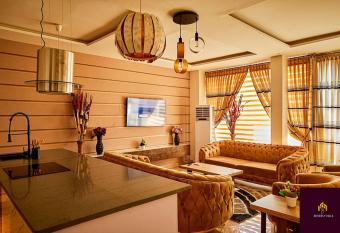 Beverly Hills Kumasi has Balcony rooms