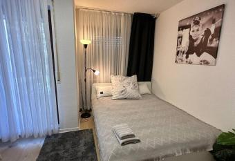 Marta - Zuhause im Sch  nwald has Balcony rooms