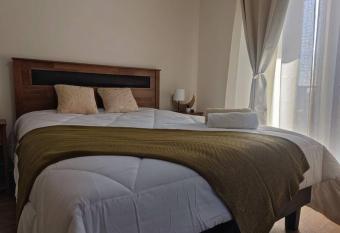 Departamento nuevo y elegante en estaci  n central allows 18 year olds to book a room