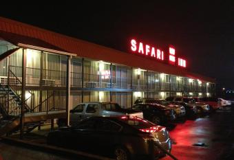 Safari Inn - Murfreesboro has Smoking rooms