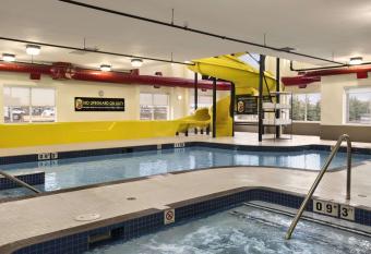 Super 8 by Wyndham Lloydminster allows 18 year olds to book a room