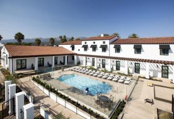Moxy Santa Barbara has Balcony rooms