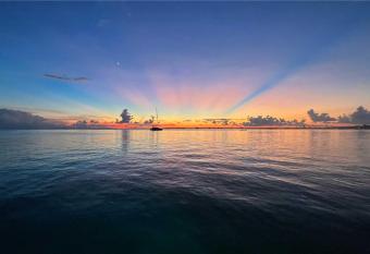 Eastern Harbor Resort has Balcony rooms