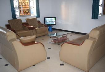 Villa Duplex    Arconville has Smoking/Balcony rooms