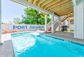 New Luxury Villa and Private Pool-Cart-Ocean View! has Balcony rooms