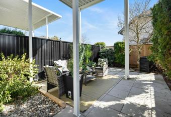 Fleetwood Gem allows 18 year olds to book a room