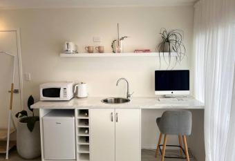 P  p  moa Beach Studio Oasis allows 18 year olds to book a room