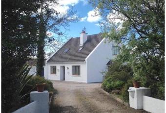 Five Bedroom House in Kerry has Balcony rooms