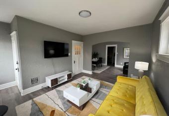 City Livin has Balcony rooms