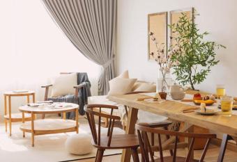 Lazy Cozy Summer Afternoon Healing Daily Life allows 18 year olds to book a room