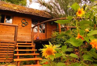 Madreselva has Balcony rooms