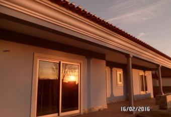 Maison proche de la mer has Balcony rooms