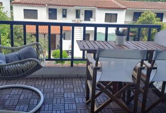 Hiremia House By Booking Kottas allows 18 year olds to book a room